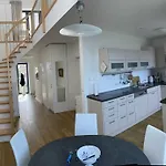 Tor Zum شقة