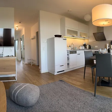 Apartment Tor Zum *